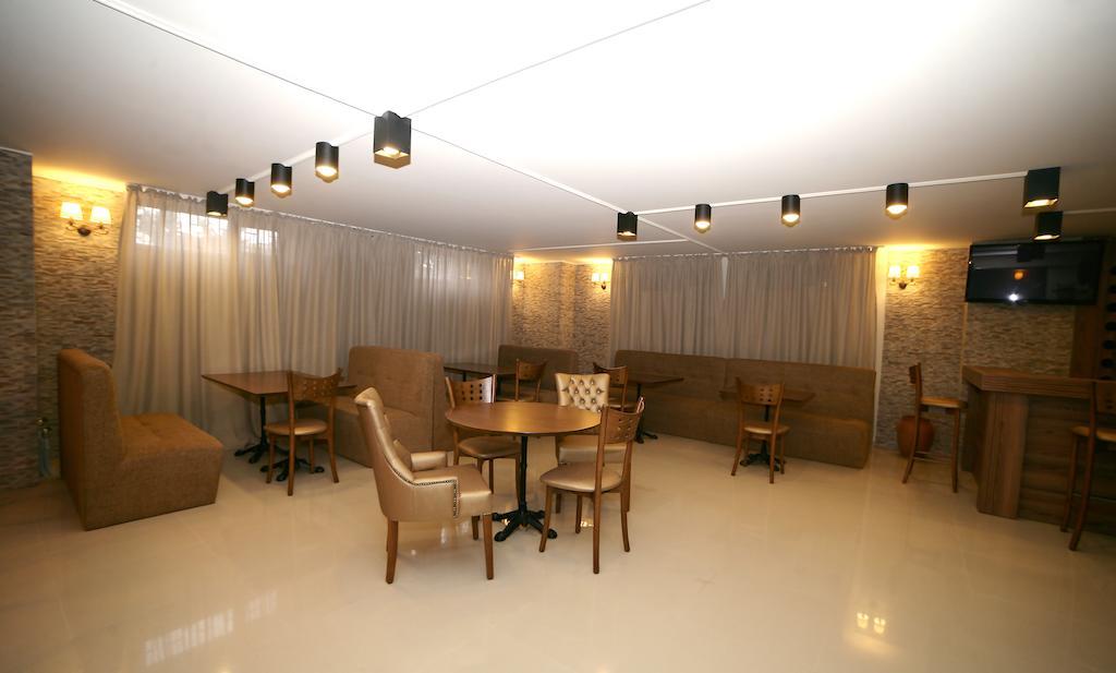 Basilon Hotel Tbilisi Buitenkant foto