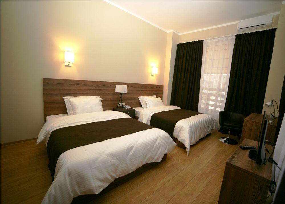 Basilon Hotel Tbilisi Buitenkant foto